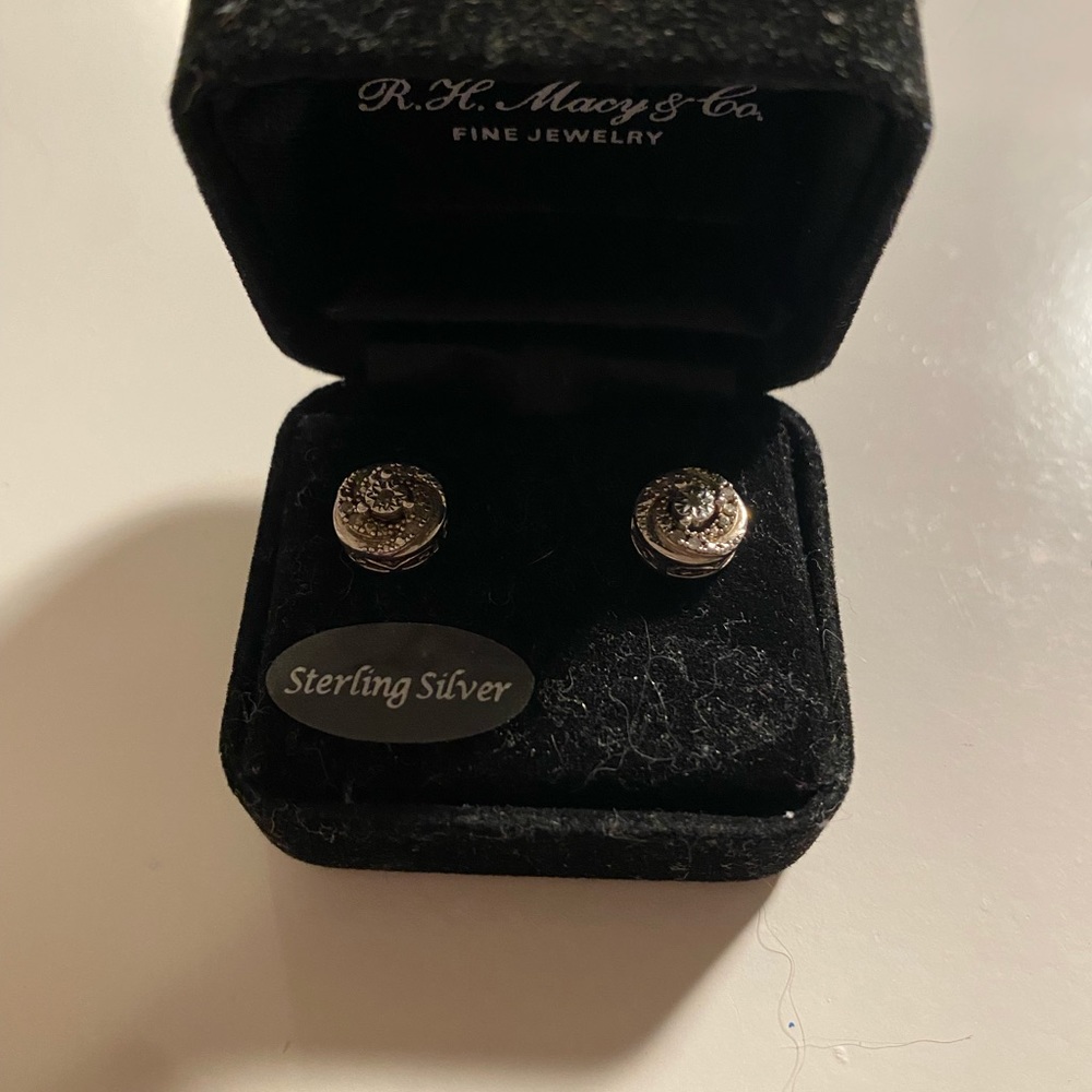 Diamond stud sliver earrings